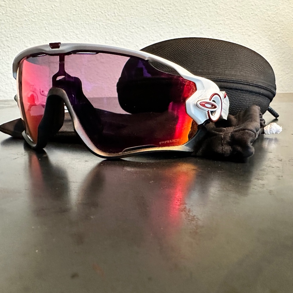 OAKLEY Jawbreaker Polished White frame with Prism lens + Oakley case and lens - Picture 3 of 8